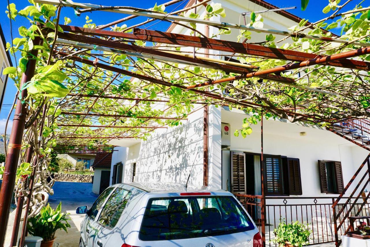 House Mariposa Hotel Trogir Buitenkant foto