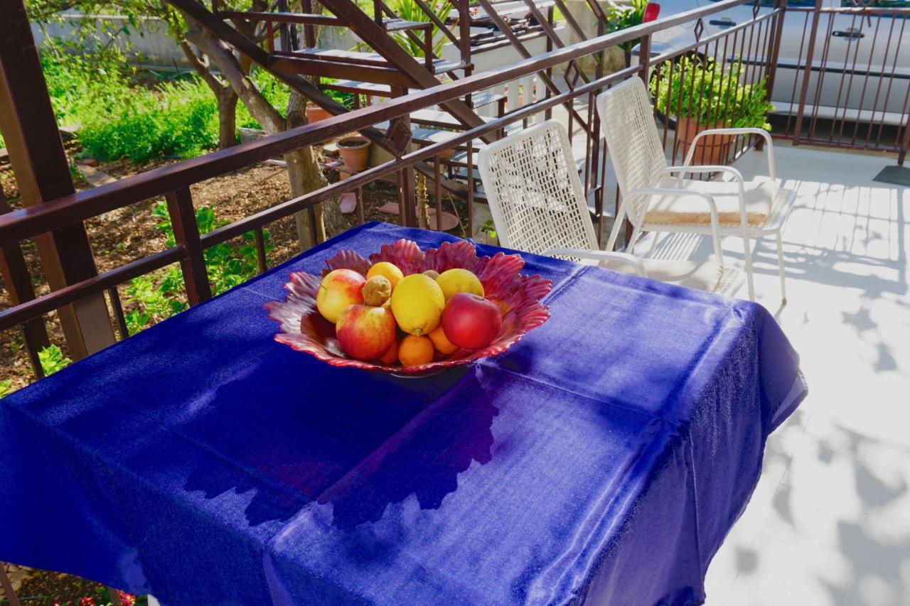 House Mariposa Hotel Trogir Buitenkant foto